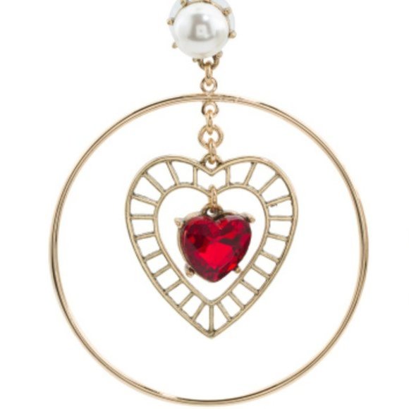 BETSEY JOHNSON Heart & Pearl Orbital Earrings - Picture 4 of 5